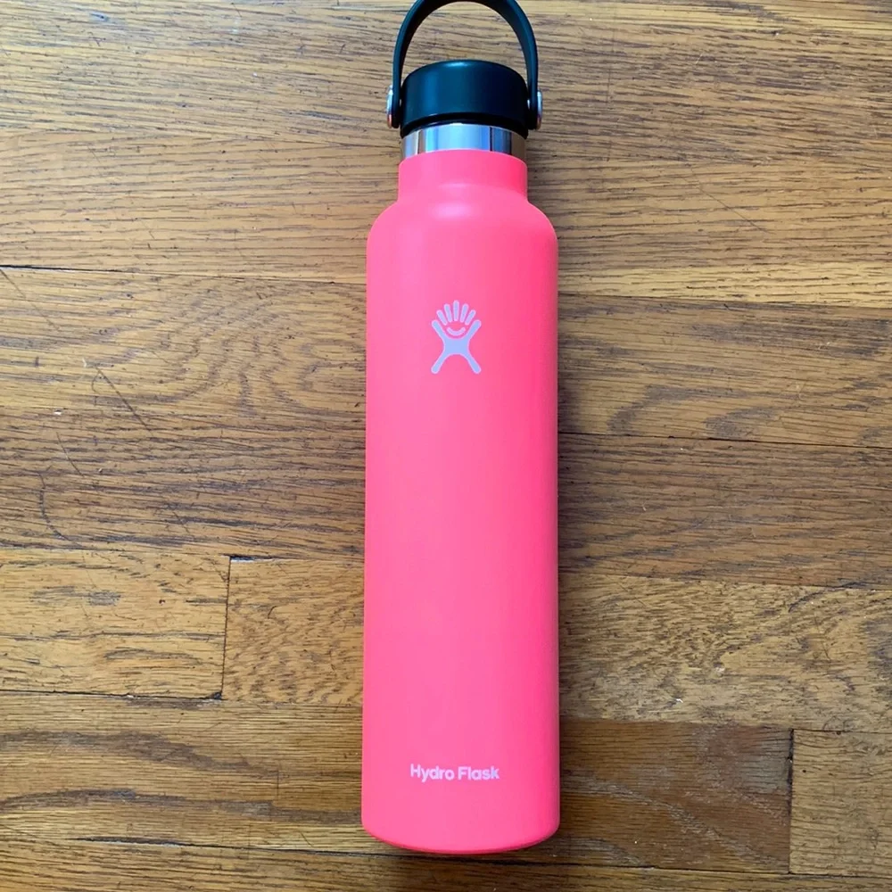 Neon pink 24 oz. Hydro Flask water bottle.